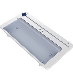 Cricut Roll Holder -With Built in Trimmer